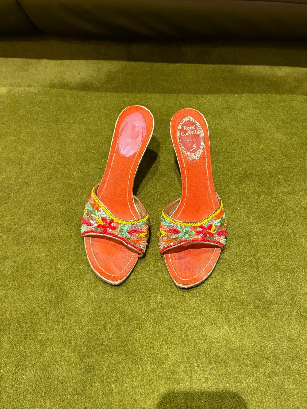 René Caovilla
Colorblock Pattern Sequin Embellishments Slides - Picture 2 of 6